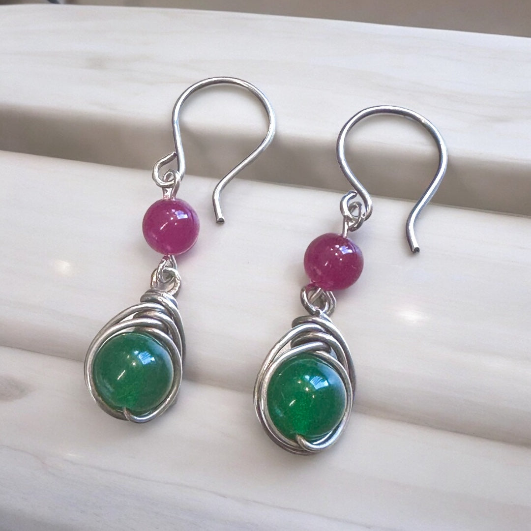 Yeşil Ceyt & Ruby Gümüş Tel Sarma Küpe