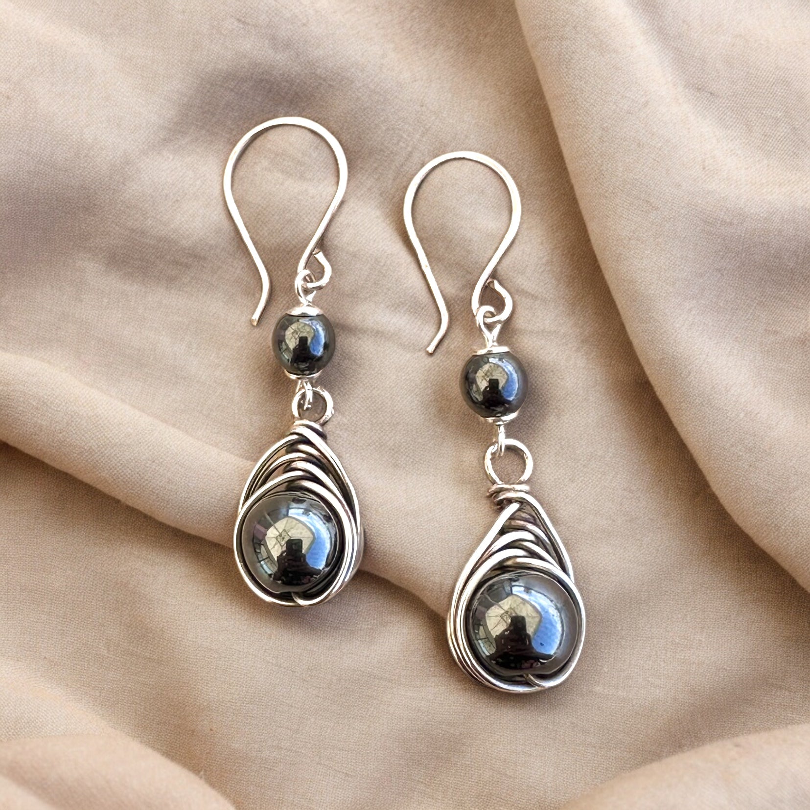 Hematit Doğal Taş Gümüş Tel Sarma Küpe