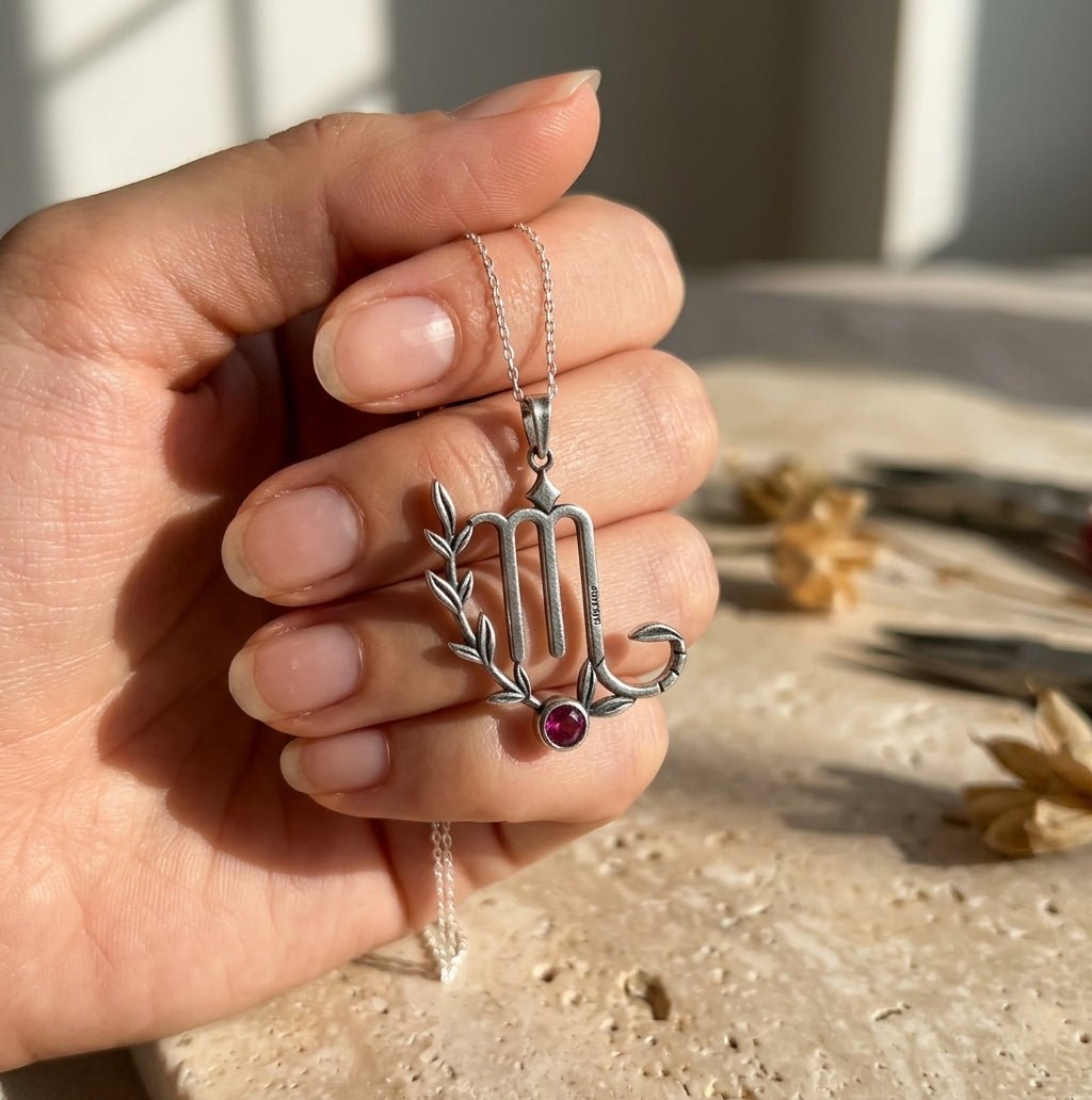 Akrep Burcu Kolyesi – Ruby Zirkon Taşlı